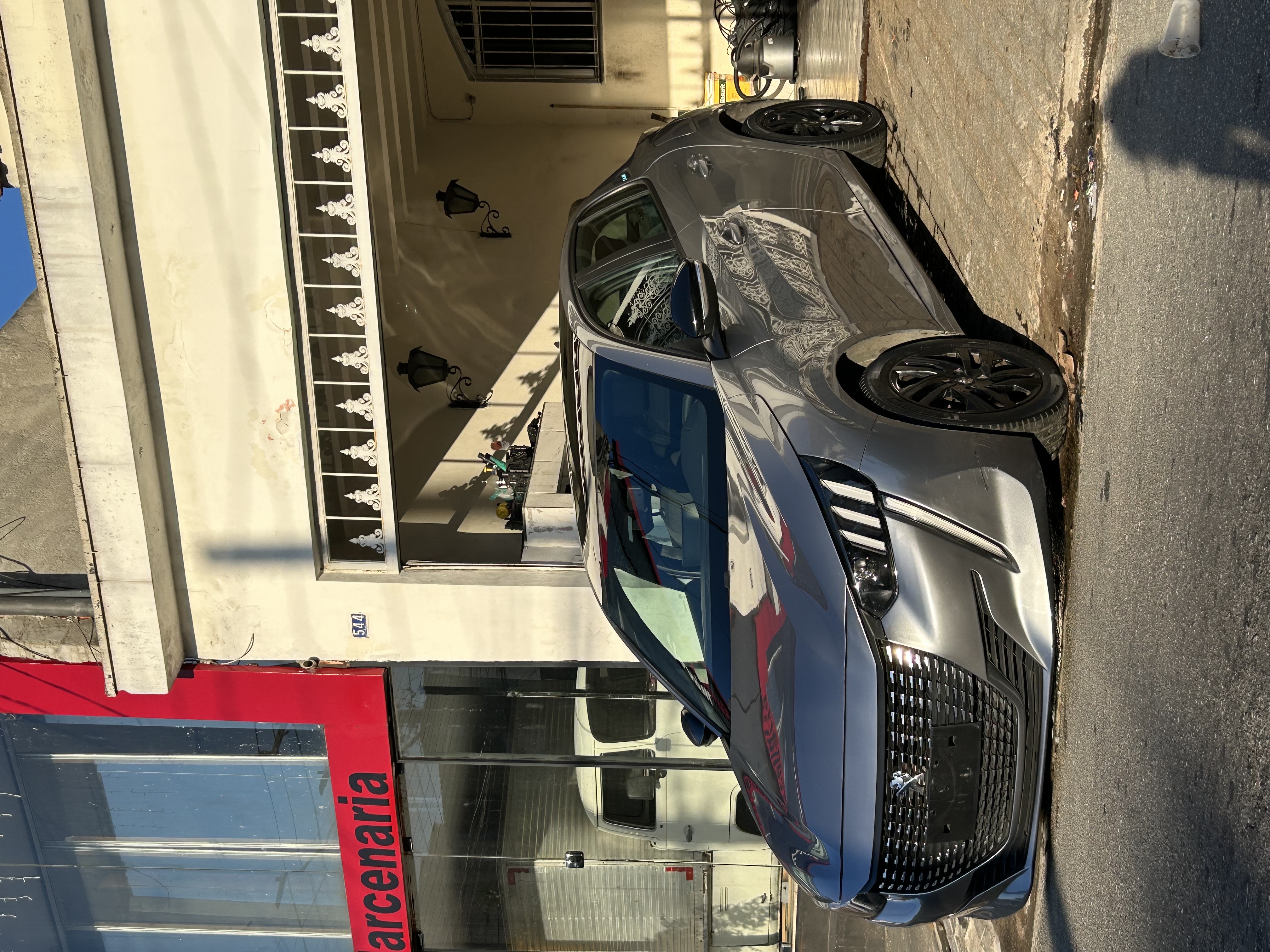 Novo escape no 208!
