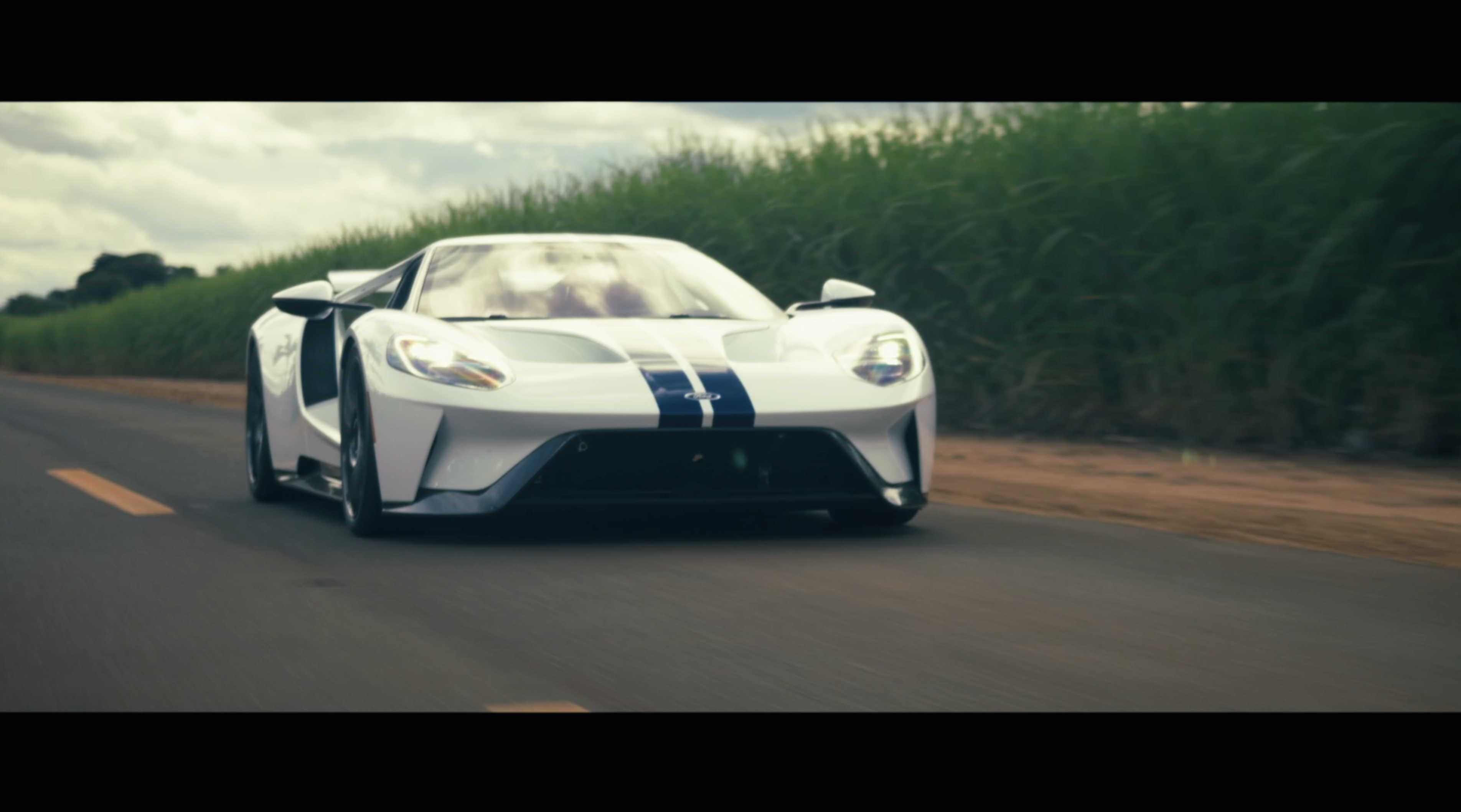 FORD GT CINEMATIC